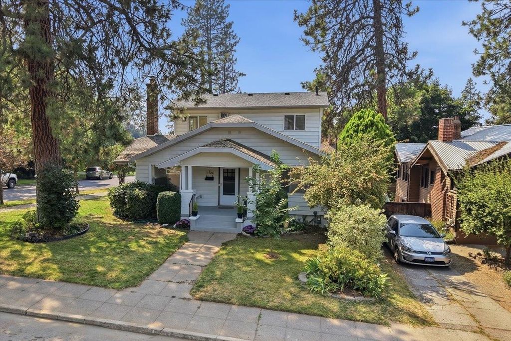 1528 S Adams St, Spokane, WA 99203 photo 2