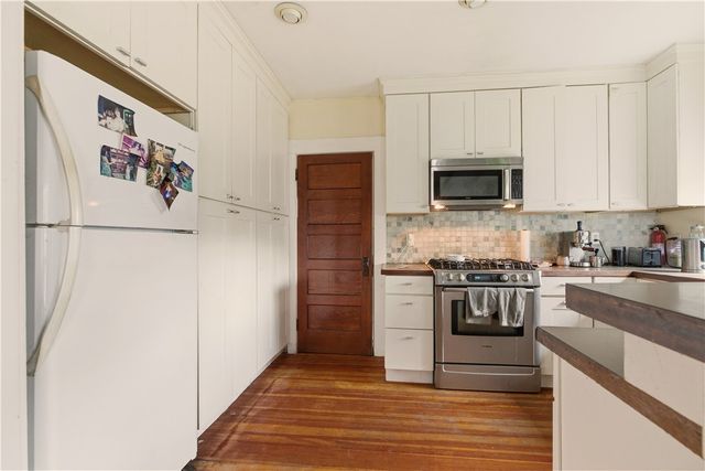 51 Warner Street, Newport, RI 02840