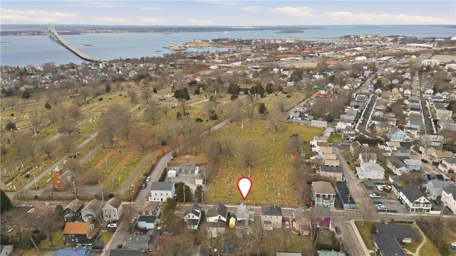 51 Warner Street, Newport, RI 02840