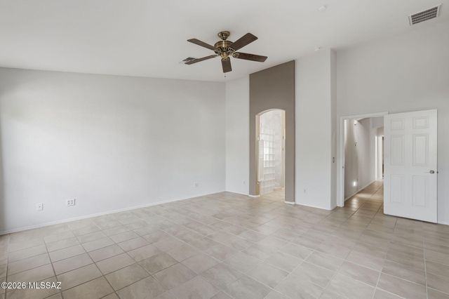 1612 N Rush Creek Court, Green Valley, AZ 85614