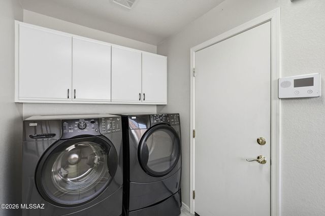 1612 N Rush Creek Court, Green Valley, AZ 85614