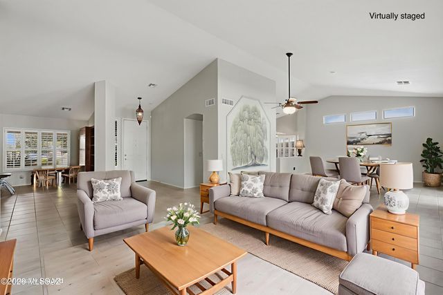 1612 N Rush Creek Court, Green Valley, AZ 85614