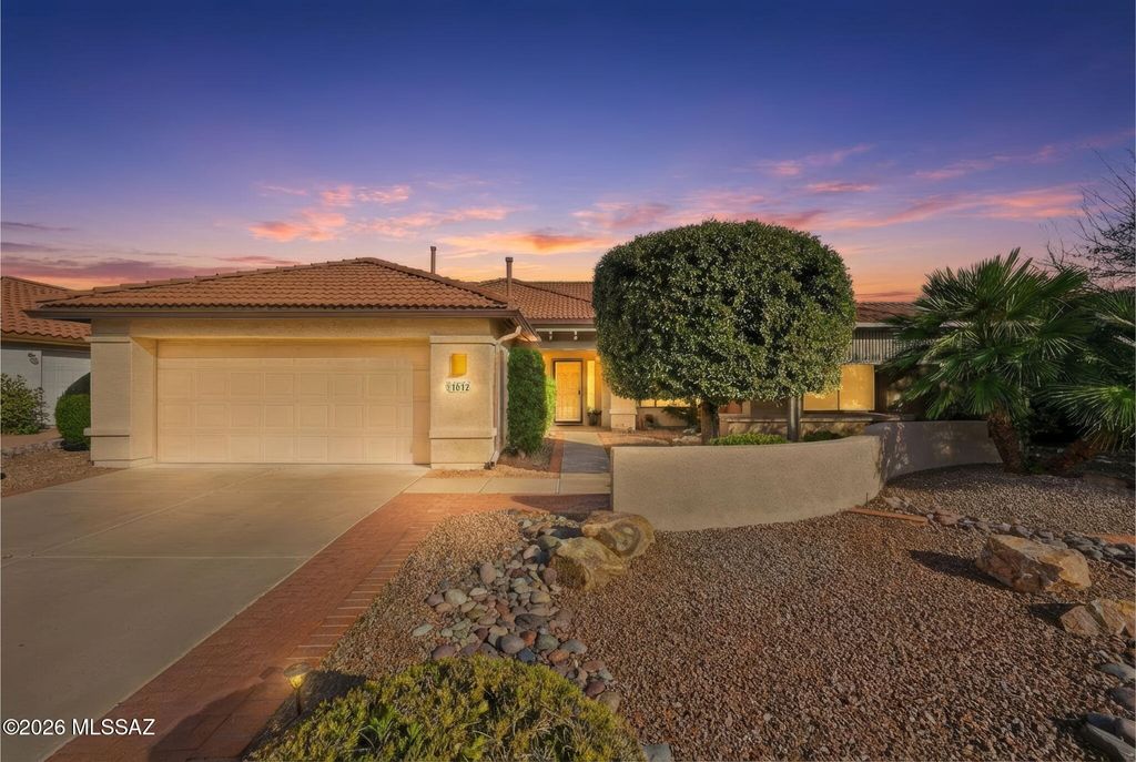 1612 N Rush Creek Court, Green Valley, AZ 85614