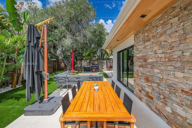 905 Fairway Drive, Miami Beach, FL 33141