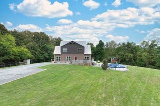 1959 French Brantley Rd, Wartrace, TN 37183