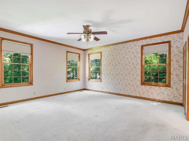 908 N Ballas Road, St Louis, MO 63131