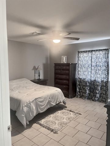 102 S Bayou Estates Drive, Des Allemands, LA 70030