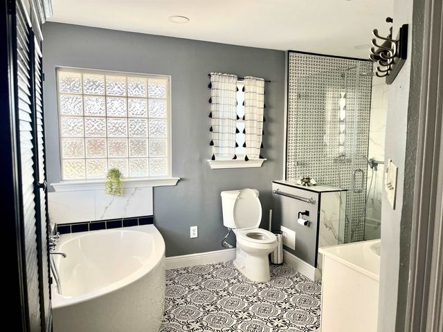 102 S Bayou Estates Drive, Des Allemands, LA 70030