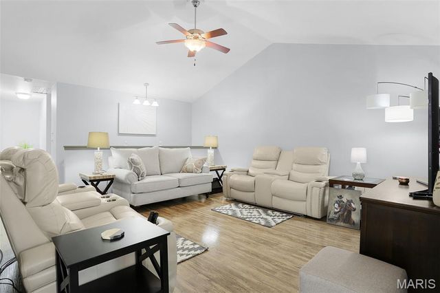 1659 Vine School Road, Herculaneum, MO 63048