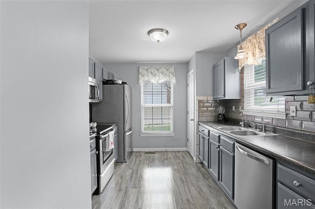 1659 Vine School Road, Herculaneum, MO 63048