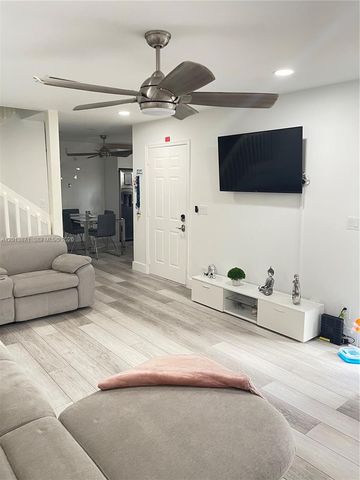 2665 NW 99th Ave 2665, Coral Springs, FL 33065