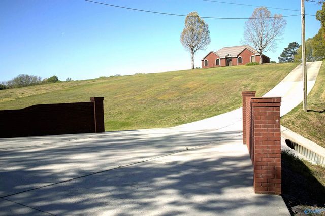 18707 Tillman Mill Road, Athens, AL 35614