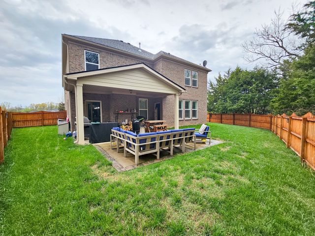 513 Millstone Springs Dr, Nolensville, TN 37135