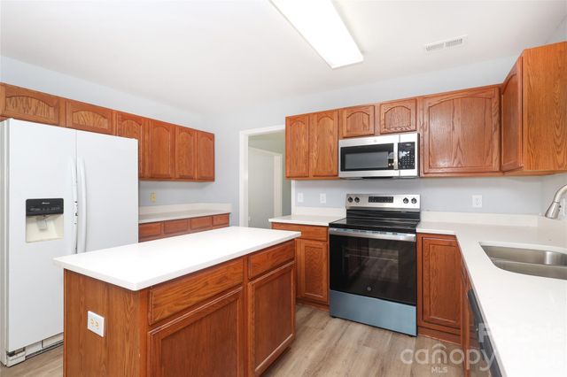 10910 Elm Bend Drive, Charlotte, NC 28273