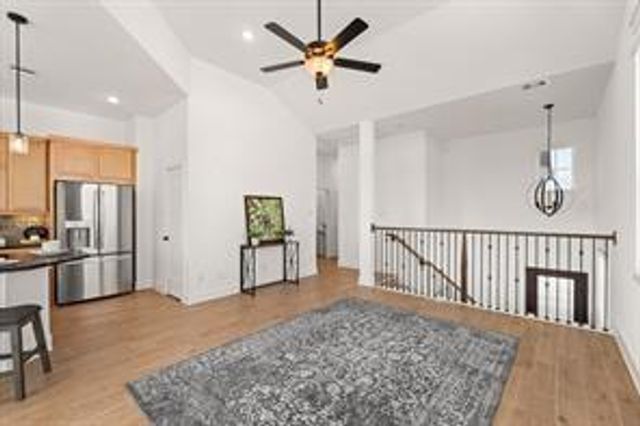 10122 Palm Springs Place, Manvel, TX 77578