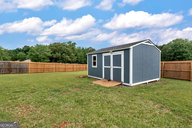 16 Evergreen Ridge Court, Statham, GA 30666
