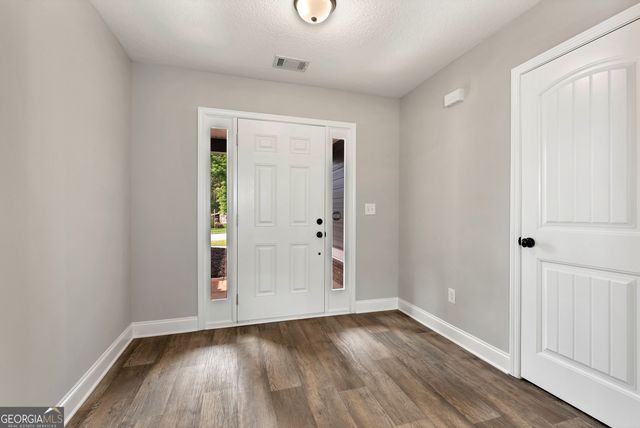 16 Evergreen Ridge Court, Statham, GA 30666