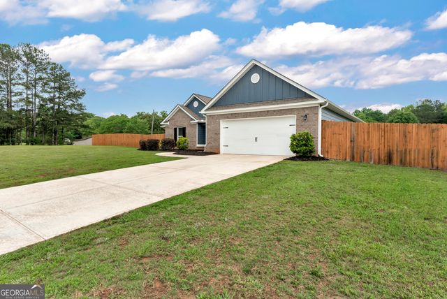 16 Evergreen Ridge Court, Statham, GA 30666
