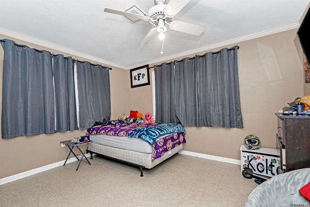 58515 Delacroix Ave, Plaquemine, LA 70764