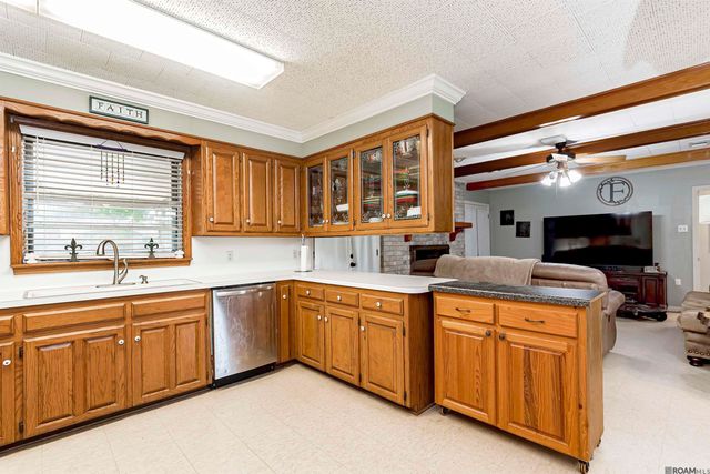 58515 Delacroix Ave, Plaquemine, LA 70764