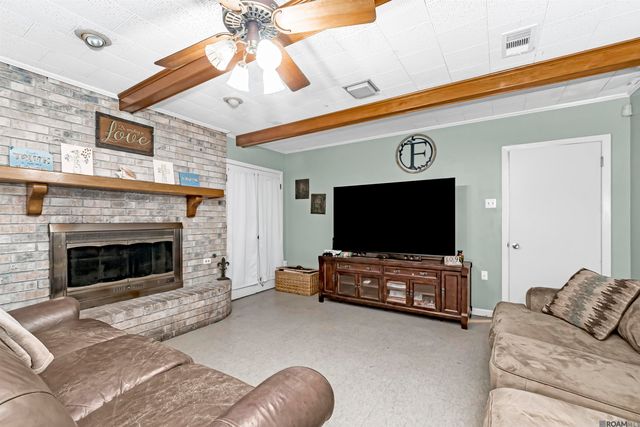 58515 Delacroix Ave, Plaquemine, LA 70764