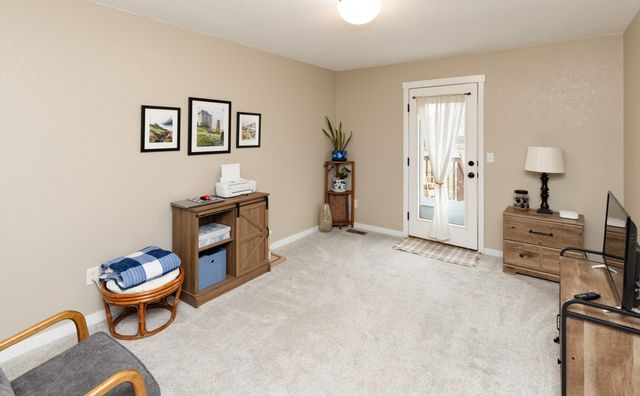 823 NE Cherry Plum Drive, Ankeny, IA 50021