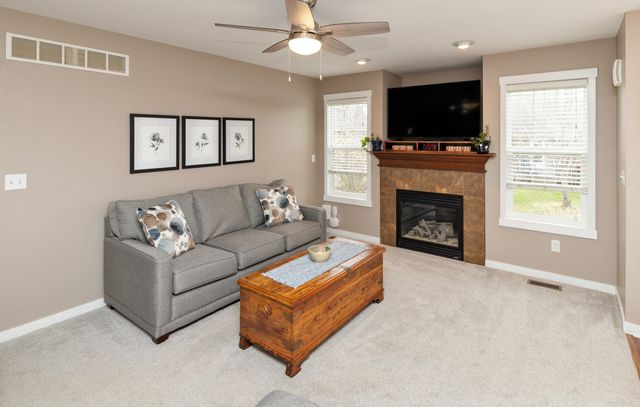 823 NE Cherry Plum Drive, Ankeny, IA 50021