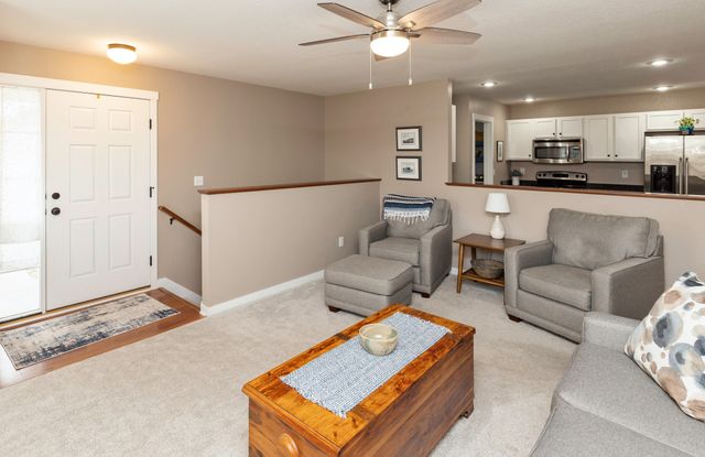 823 NE Cherry Plum Drive, Ankeny, IA 50021