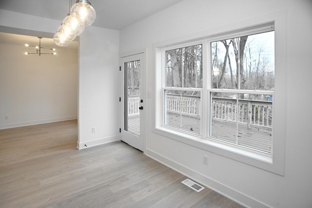 5 W Golfwood Road, Beverly Shores, IN 46301