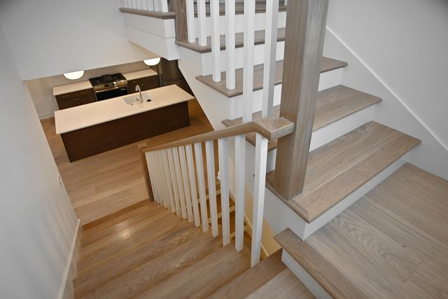 5 W Golfwood Road, Beverly Shores, IN 46301