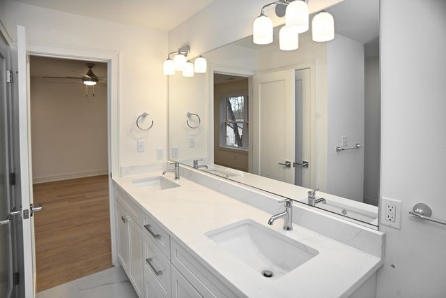 5 W Golfwood Road, Beverly Shores, IN 46301