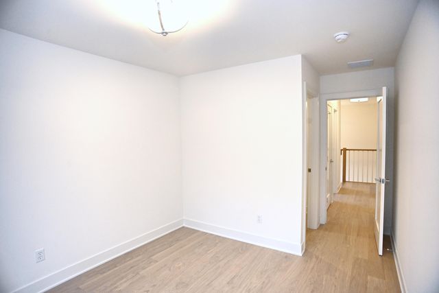 5 W Golfwood Road, Beverly Shores, IN 46301