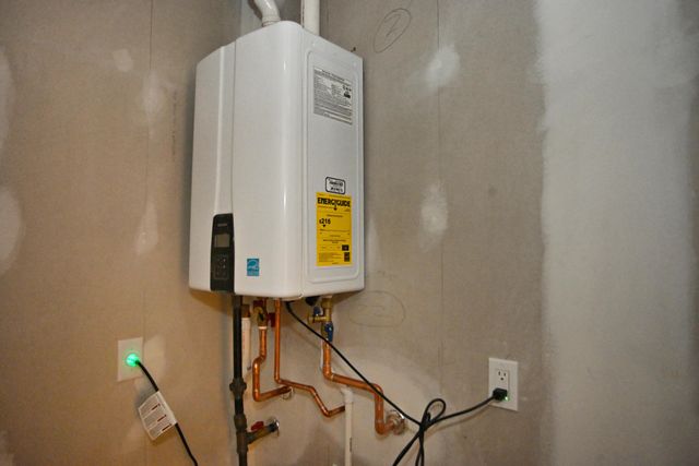 5 W Golfwood Road, Beverly Shores, IN 46301