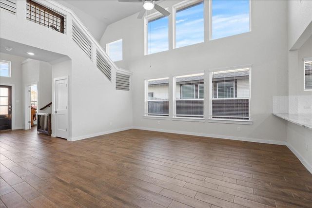 1027 Haystack, New Braunfels, TX 78130