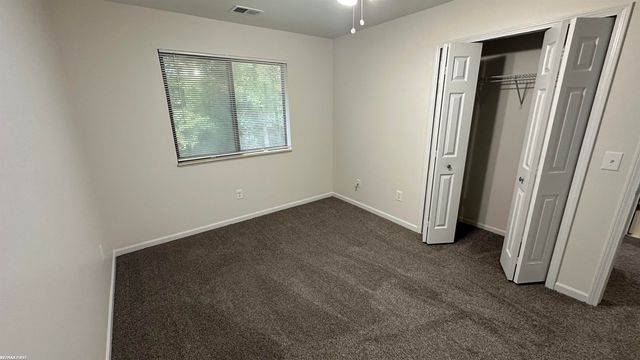 27594 Harrison Woods Lane, Harrison Twp, MI 48045