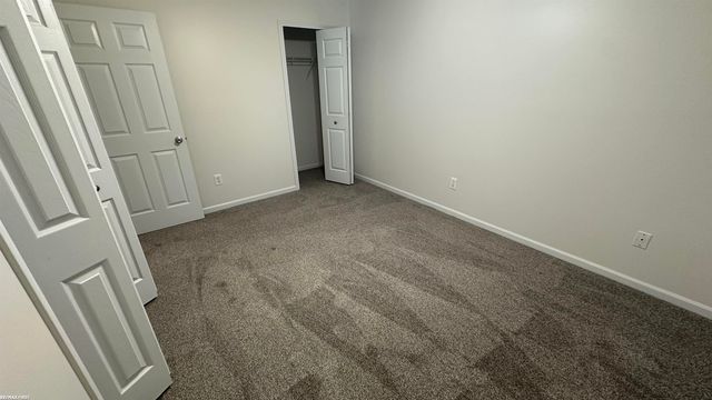 27594 Harrison Woods Lane, Harrison Twp, MI 48045