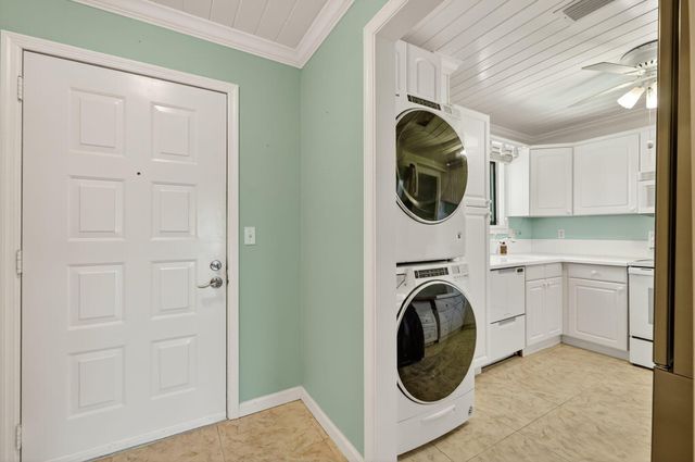 1630 Seaway Drive 106, Fort Pierce, FL 34949