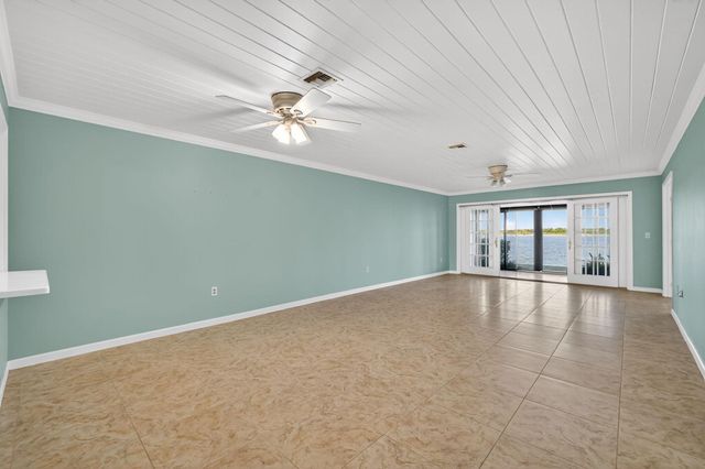 1630 Seaway Drive 106, Fort Pierce, FL 34949