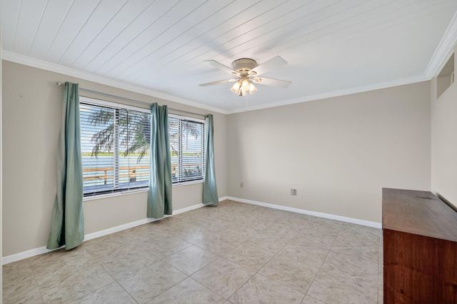 1630 Seaway Drive 106, Fort Pierce, FL 34949