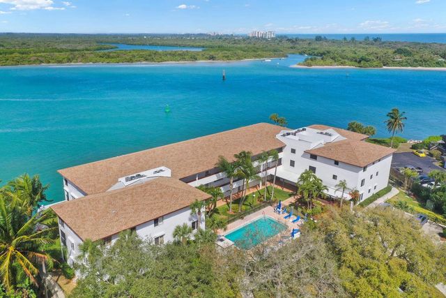 1630 Seaway Drive 106, Fort Pierce, FL 34949