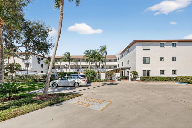 1630 Seaway Drive 106, Fort Pierce, FL 34949