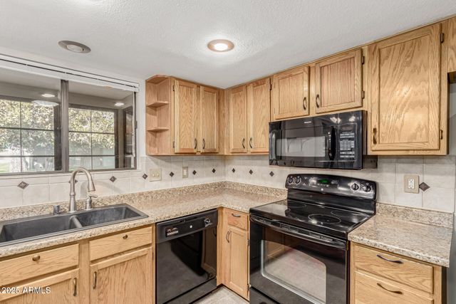 12510 W BRANDYWINE Drive, Sun City West, AZ 85375