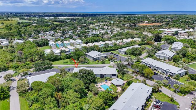 8196 SE Croft Court I-6, Hobe Sound, FL 33455