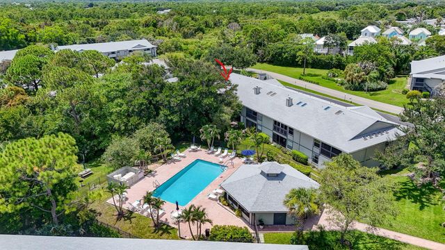 8196 SE Croft Court I-6, Hobe Sound, FL 33455