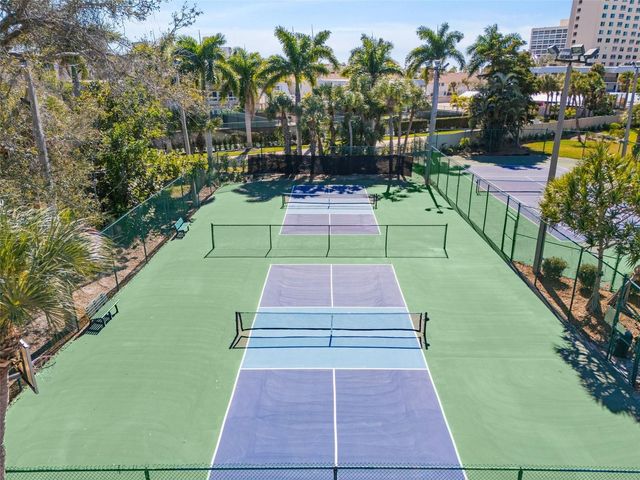 5880 MIDNIGHT PASS ROAD 605, Sarasota, FL 34242