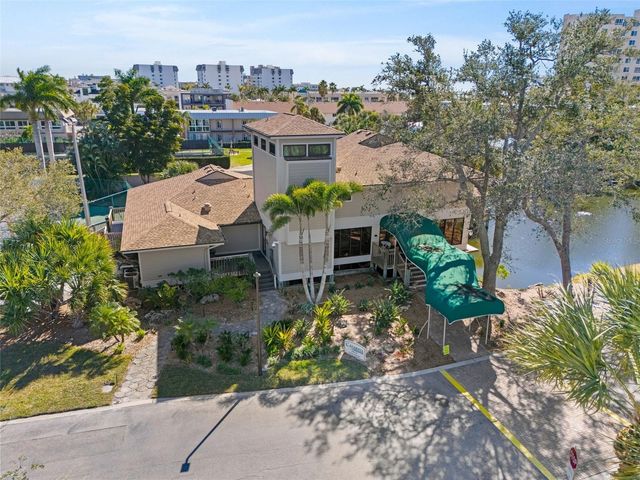 5880 MIDNIGHT PASS ROAD 605, Sarasota, FL 34242