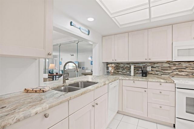 5880 MIDNIGHT PASS ROAD 605, Sarasota, FL 34242