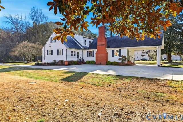 13516 Hines Rd, Disputanta, VA 23842