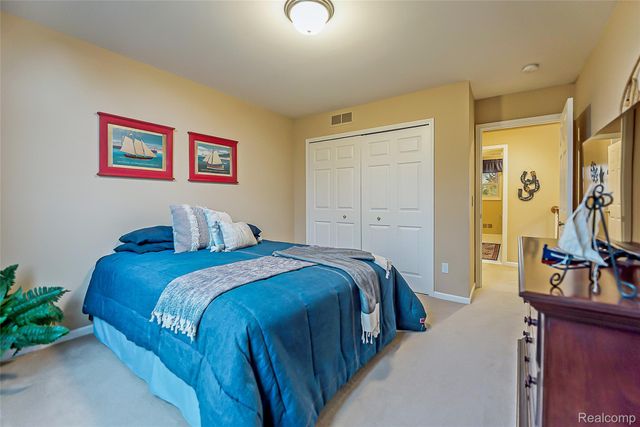 23123 Shinnecock Drive, Lyon Charter Township, MI 48178