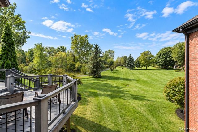 23123 Shinnecock Drive, Lyon Charter Township, MI 48178